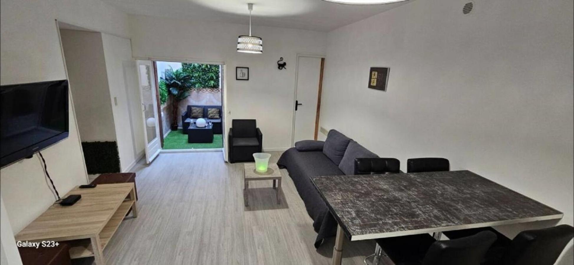 Appartement Cosy Avec Patio En Rdc Perpignan Exterior photo